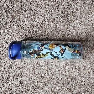 Water bottle